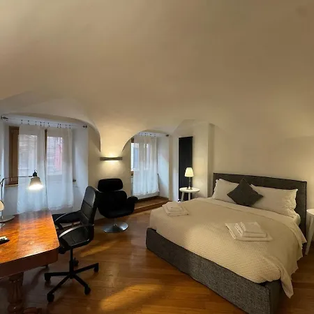 New! Renovated In Ancient Roma
